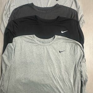4 Nike Men's Long Sleeve Tees in Gray and Black